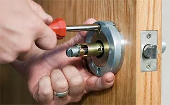 Nashville Locksmith Solution Nashville, TN 615-510-3138 Nashville Locksmith Solution Nashville, TN 615-510-3138 - 07